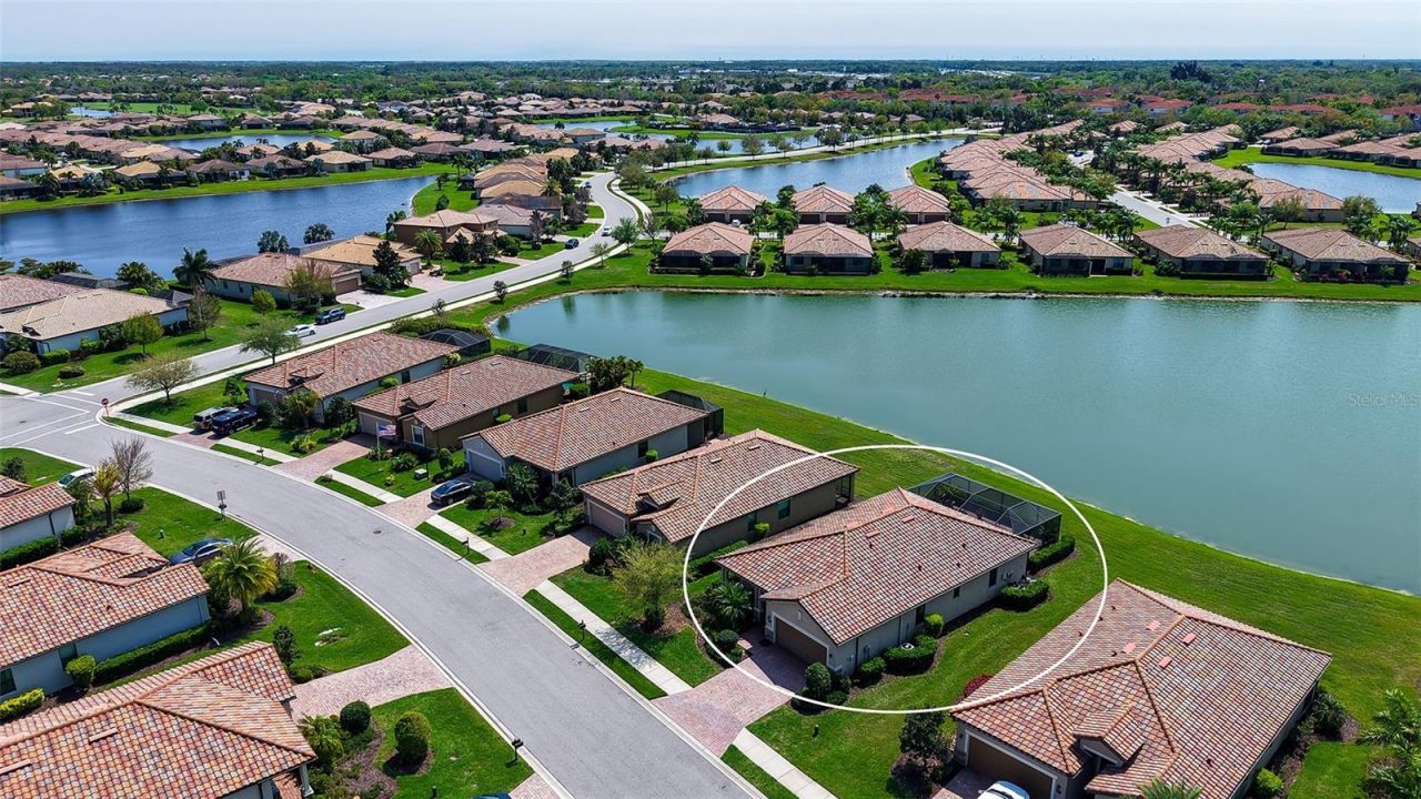 6517 Willowshire Way, Bradenton, FL 34212 Photo