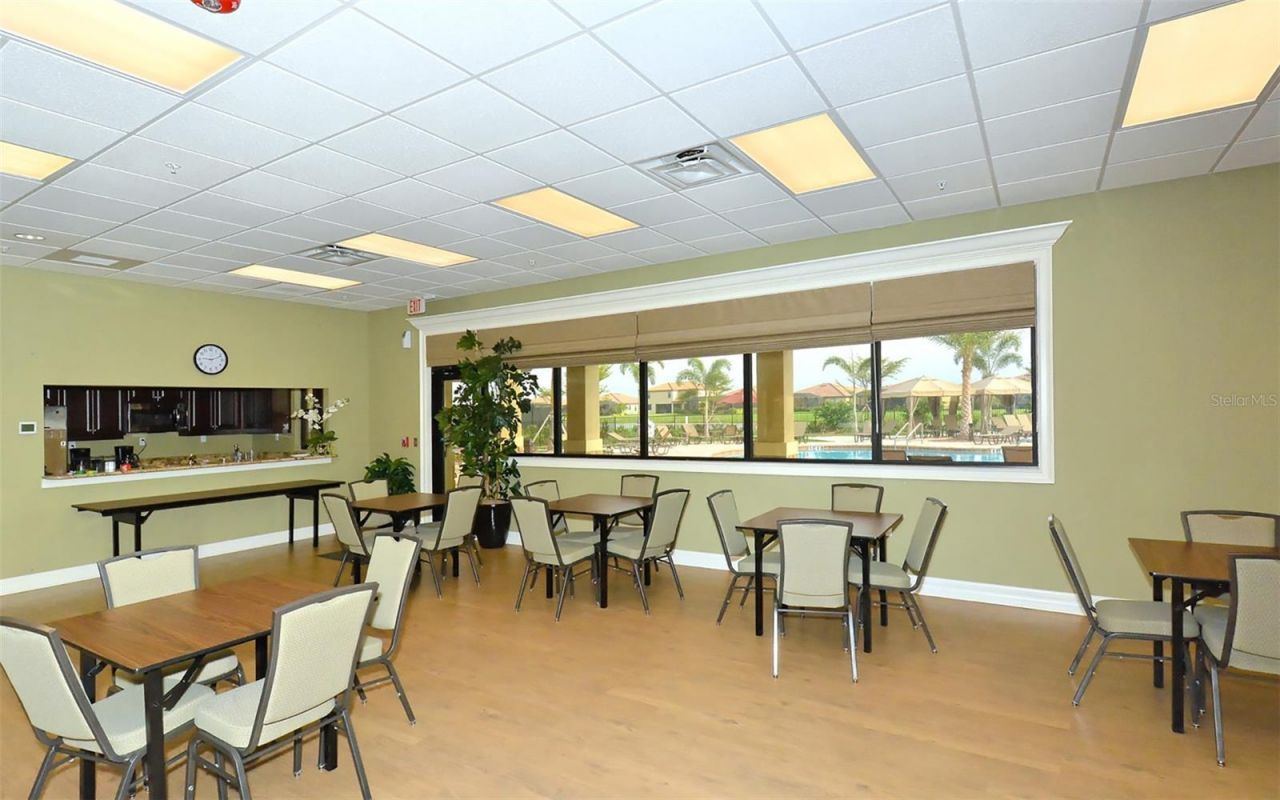 6517 Willowshire Way, Bradenton, FL 34212 Photo