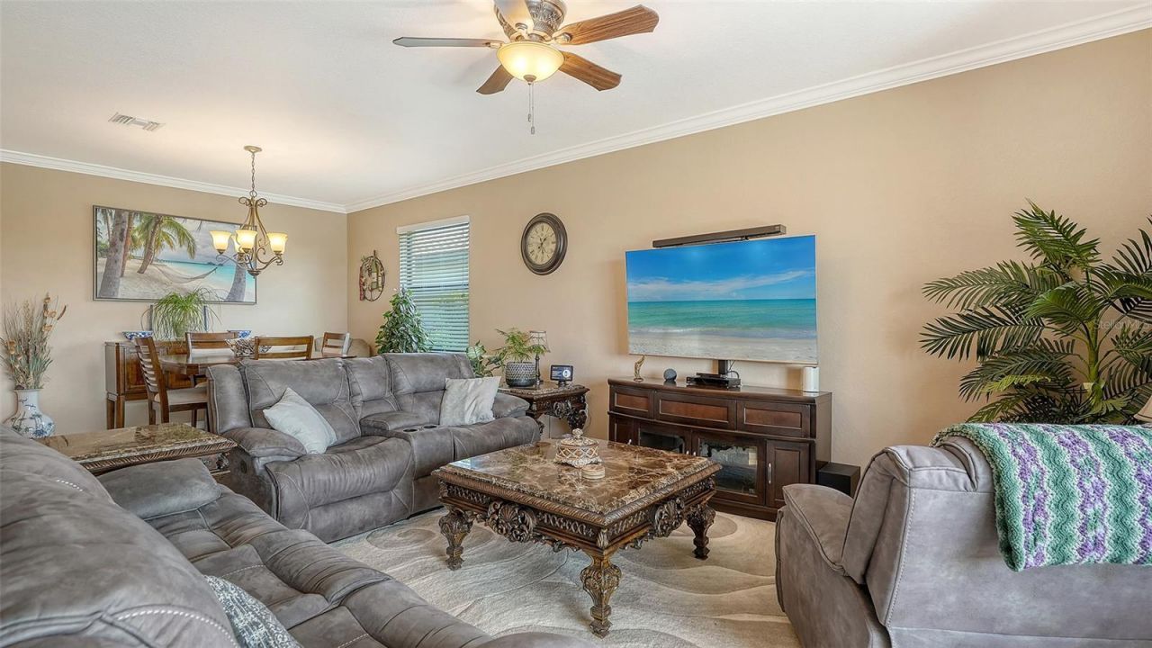 6517 Willowshire Way, Bradenton, FL 34212 Photo