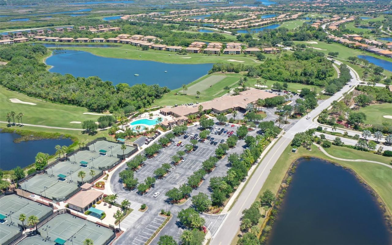 6517 Willowshire Way, Bradenton, FL 34212 Photo