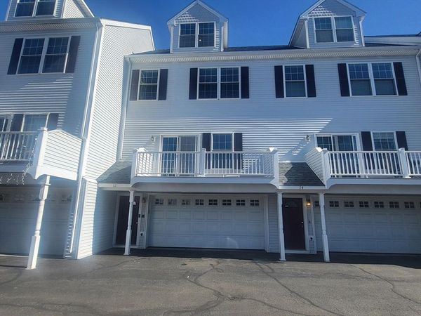 12 Amaranth, Unit 12, Medford, MA 01255