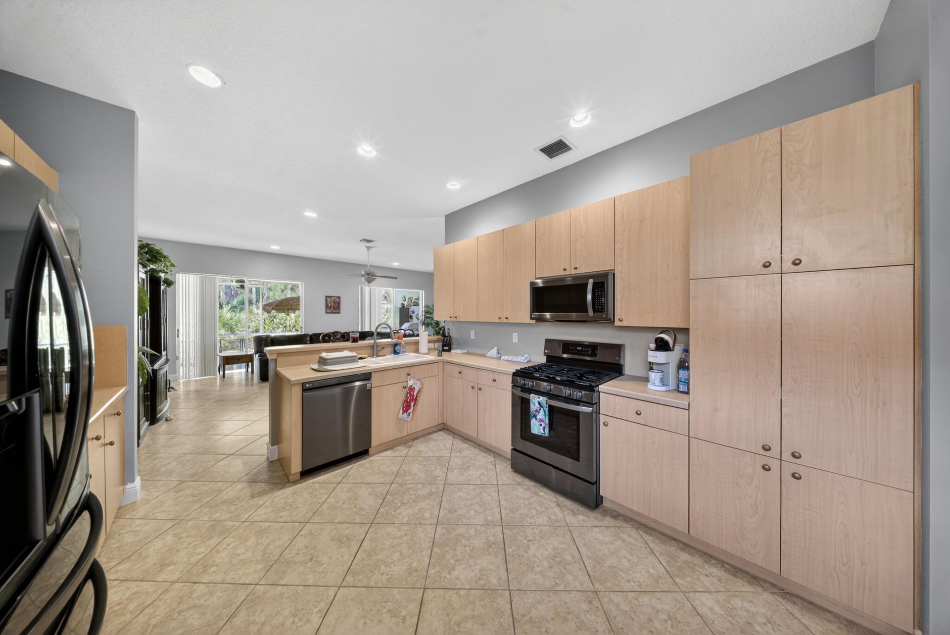 416 NW Sunview Way Nw, Port Saint Lucie, FL 34986 Photo