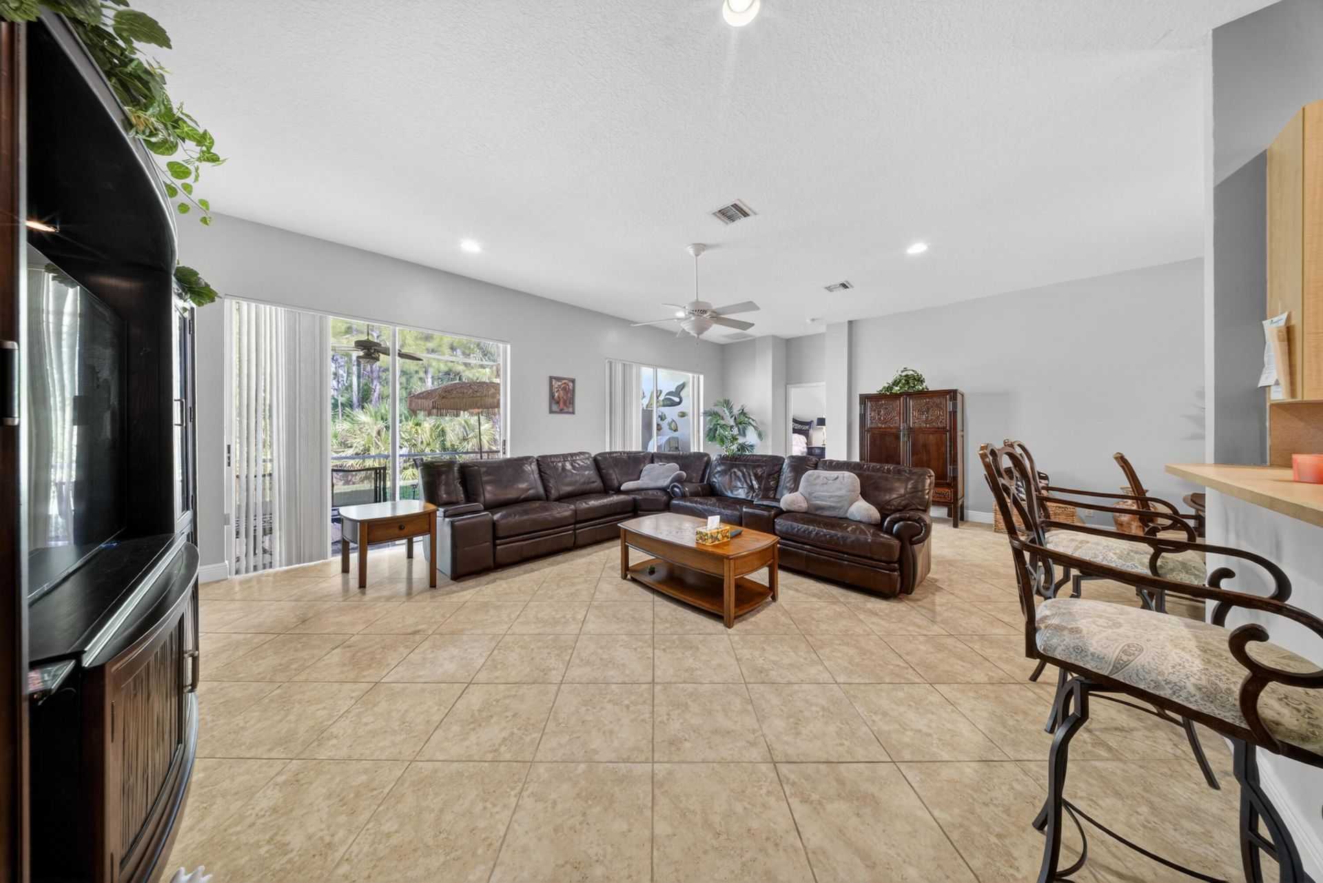 416 NW Sunview Way Nw, Port Saint Lucie, FL 34986 Photo