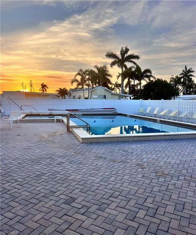 11019 Sunglow Ln, Fort Myers, FL 33908 Photo