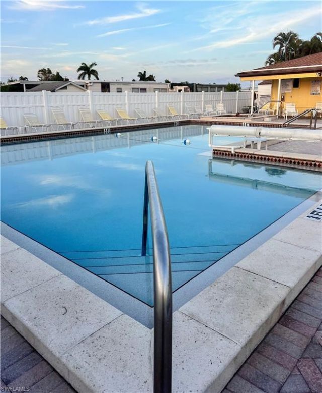11019 Sunglow Ln, Fort Myers, FL 33908 Photo