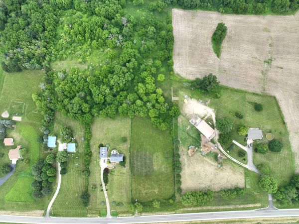 8462 Albany Road , Erie, IL 61250