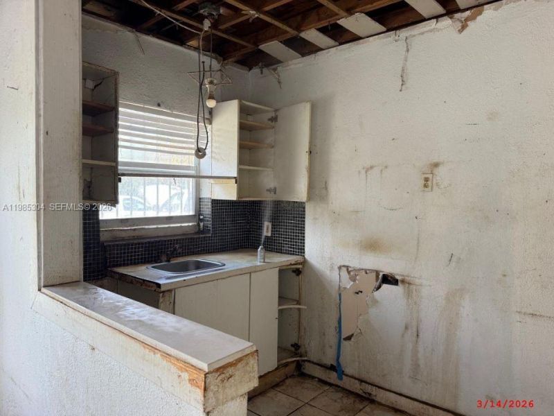 5631 NW 5th Ct , Miami, FL 33127 Photo