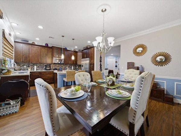 110 E Riverwalk Cir E, Plantation, FL 33325