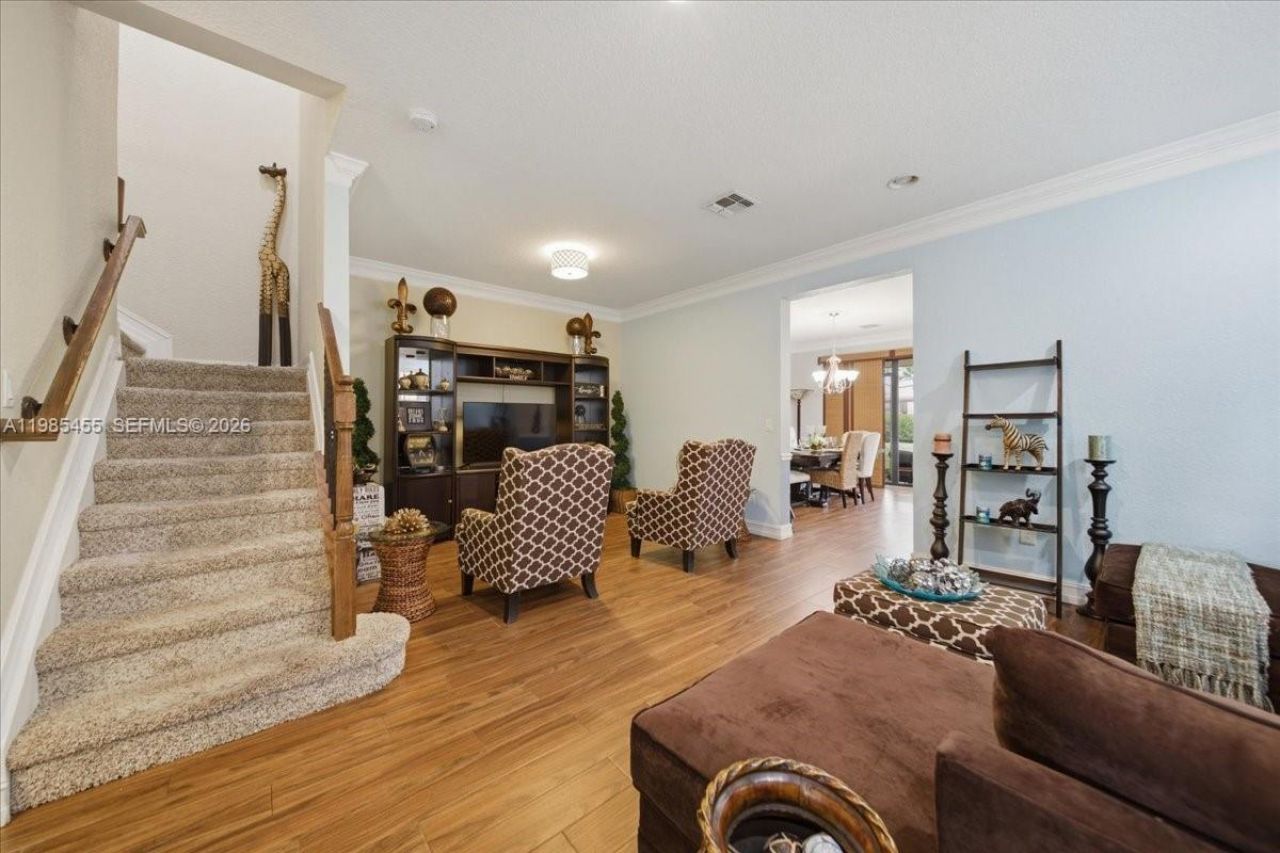 110 E Riverwalk Cir E, Plantation, FL 33325 Photo