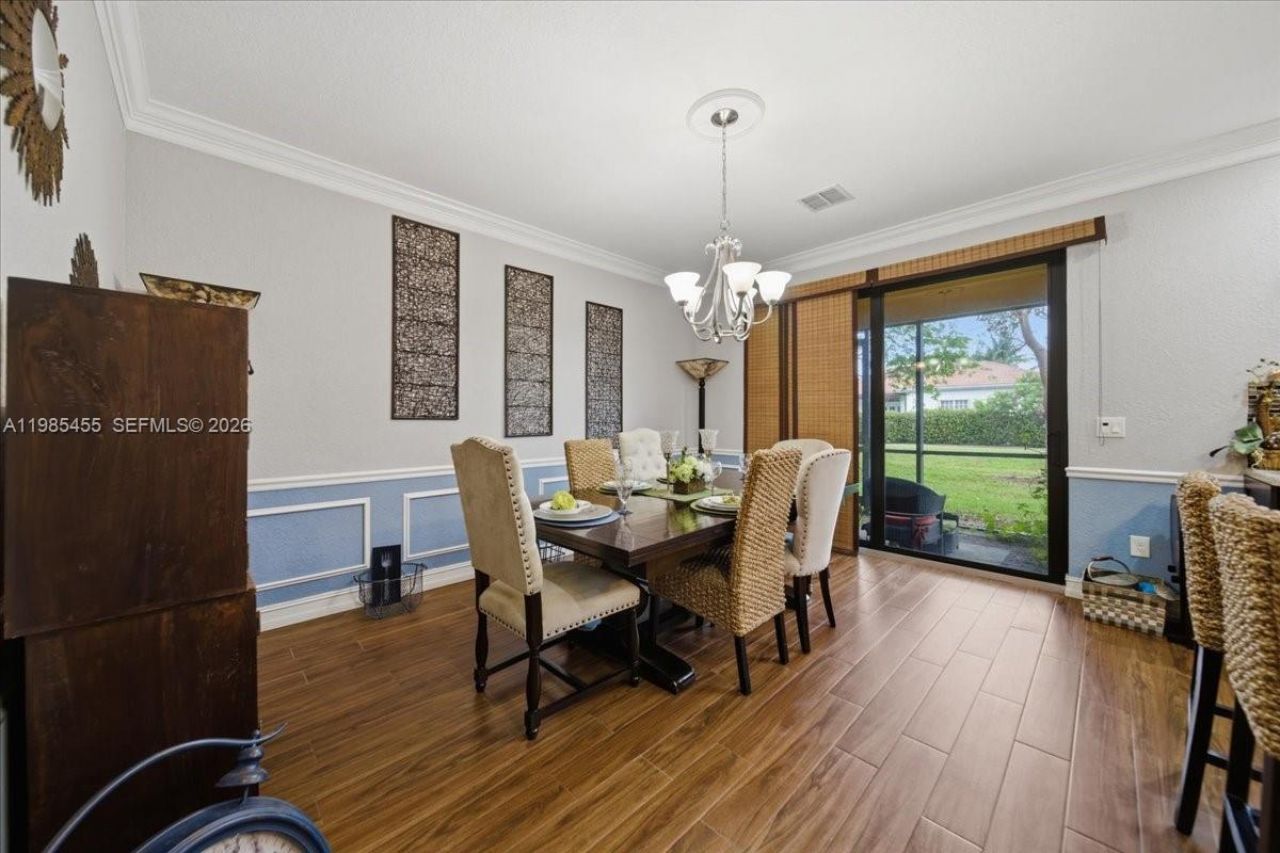 110 E Riverwalk Cir E, Plantation, FL 33325 Photo