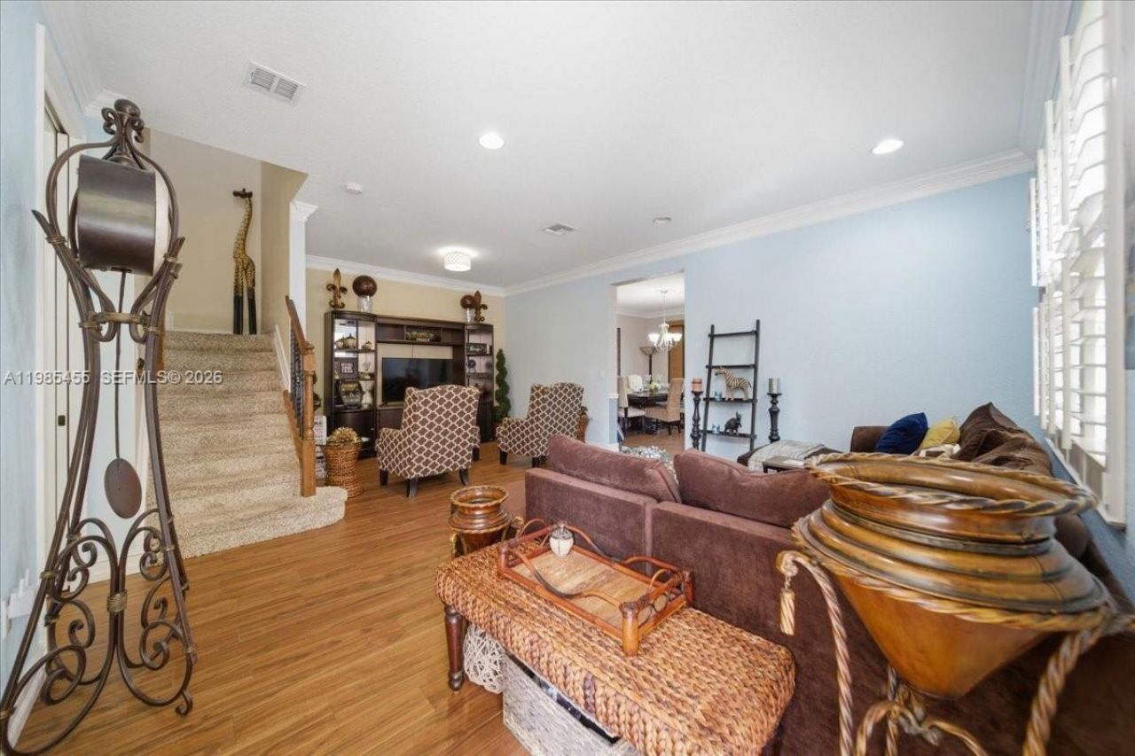 110 E Riverwalk Cir E, Plantation, FL 33325 Photo