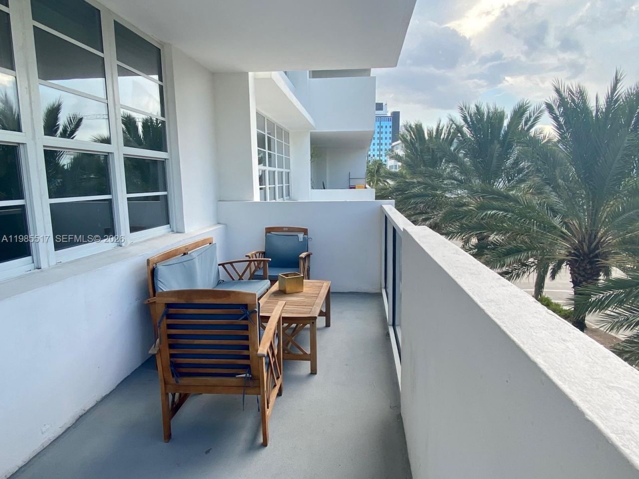 100 Lincoln Rd, Unit 308, Miami Beach, FL 33139 Photo