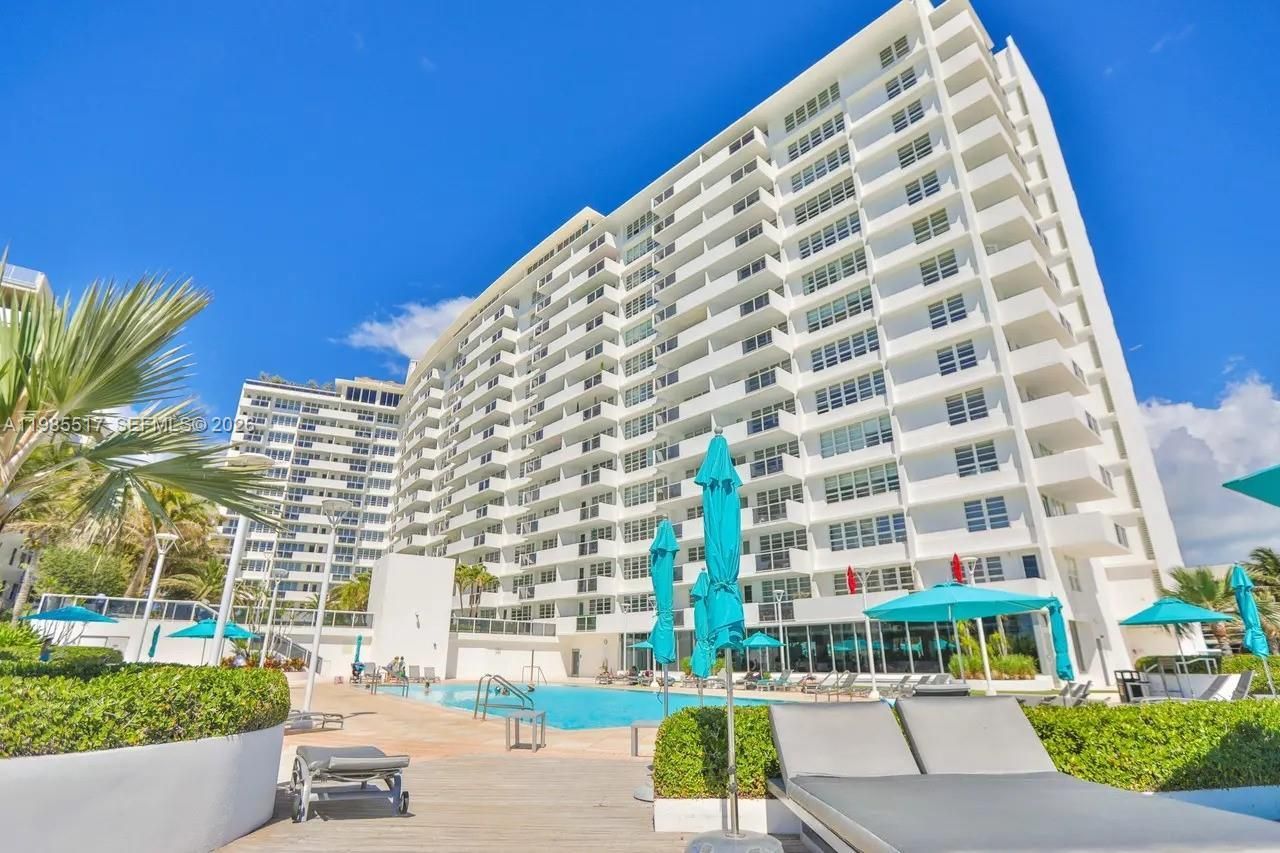 100 Lincoln Rd, Unit 308, Miami Beach, FL 33139 Photo