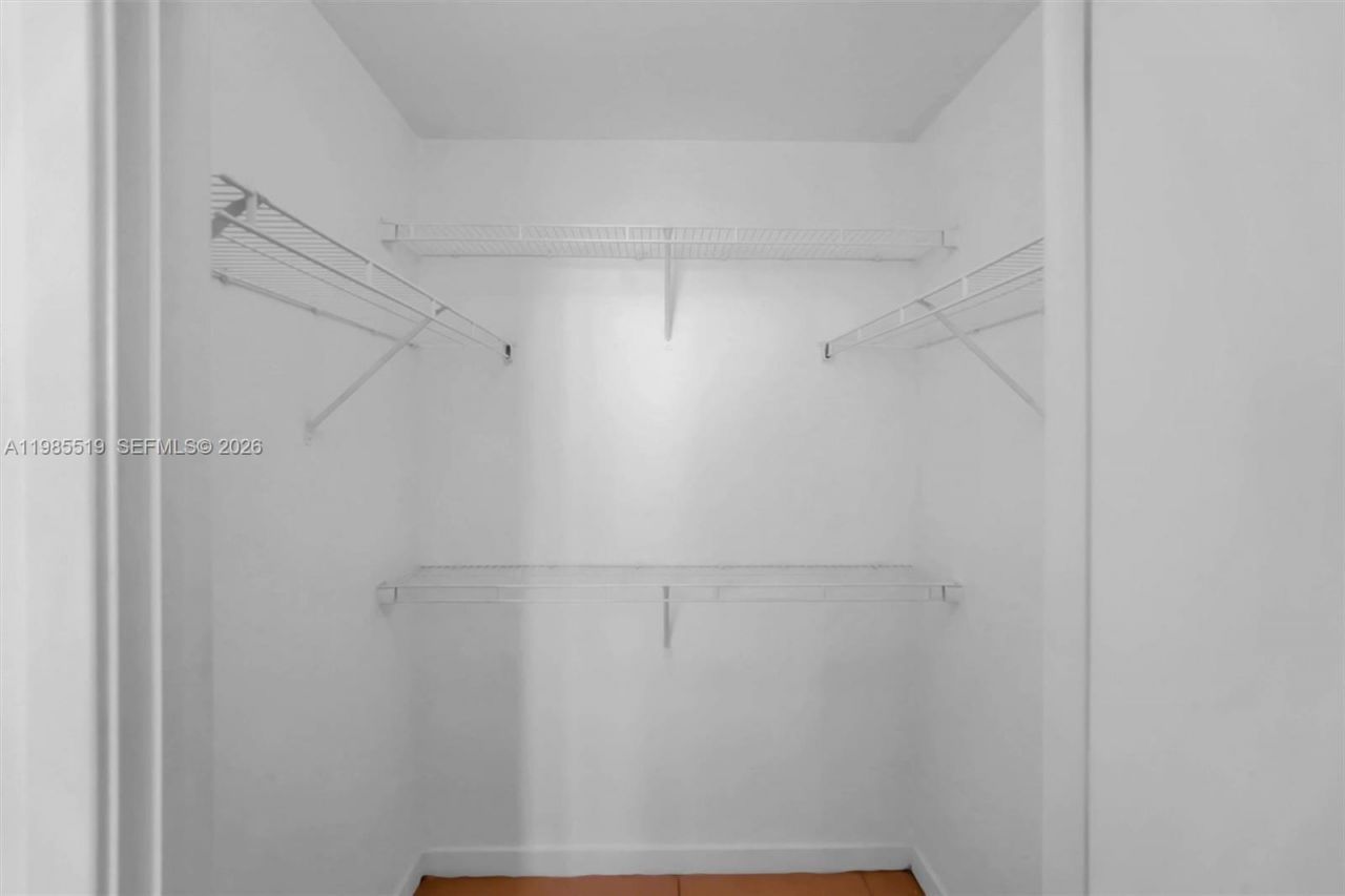 79 SW 12th St, Unit 1210, Miami, FL 33130 Photo