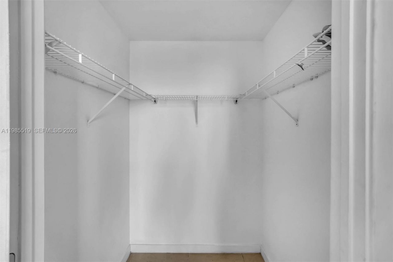 79 SW 12th St, Unit 1210, Miami, FL 33130 Photo