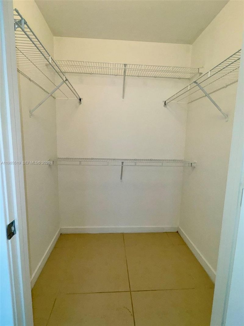 79 SW 12th St , Unit 1210, Miami, FL 33130 Photo