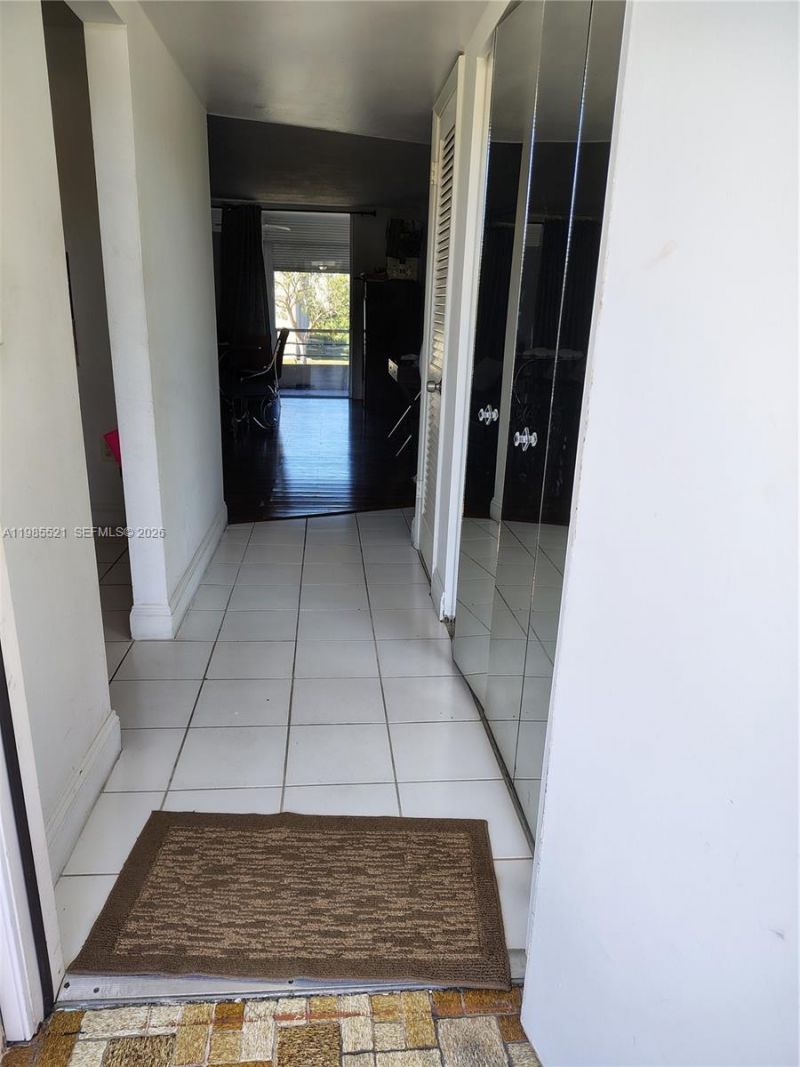 3051 E Sunrise Lakes Dr , Unit 210, Sunrise, FL 33322 Photo