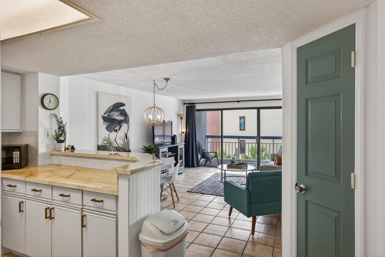 5511 North Ocean Blvd.  Photo 4