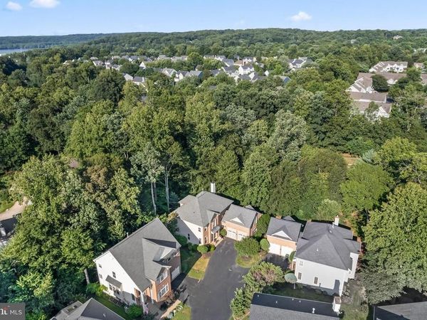 20548 TIDEWATER, STERLING, VA 20165