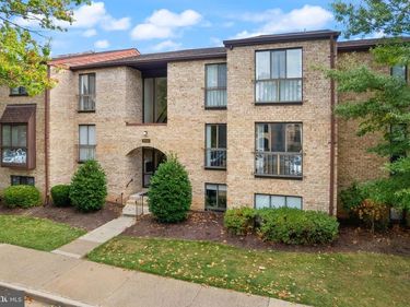 2042 ROYAL FERN COURT, Unit 1B, RESTON, VA 20191