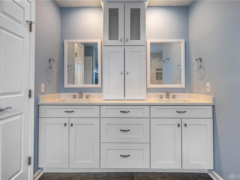 7584 Brookstone Drive, West Chester Township, OH 45069 Photo 23