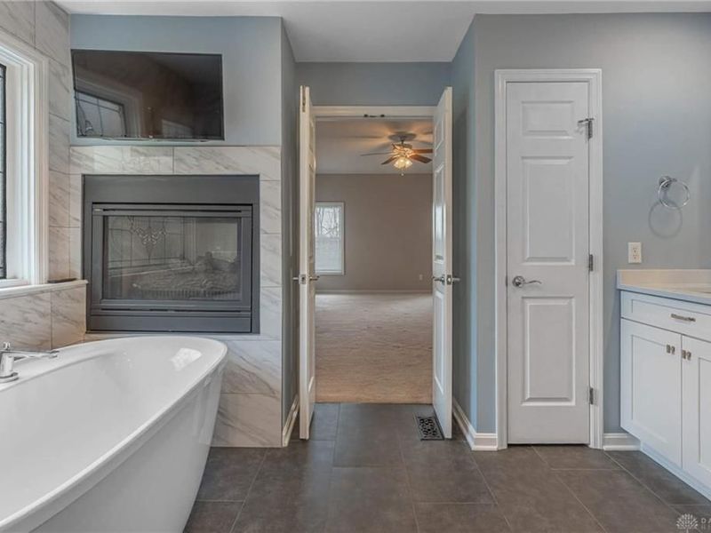 7584 Brookstone Drive, West Chester Township, OH 45069 Photo 25