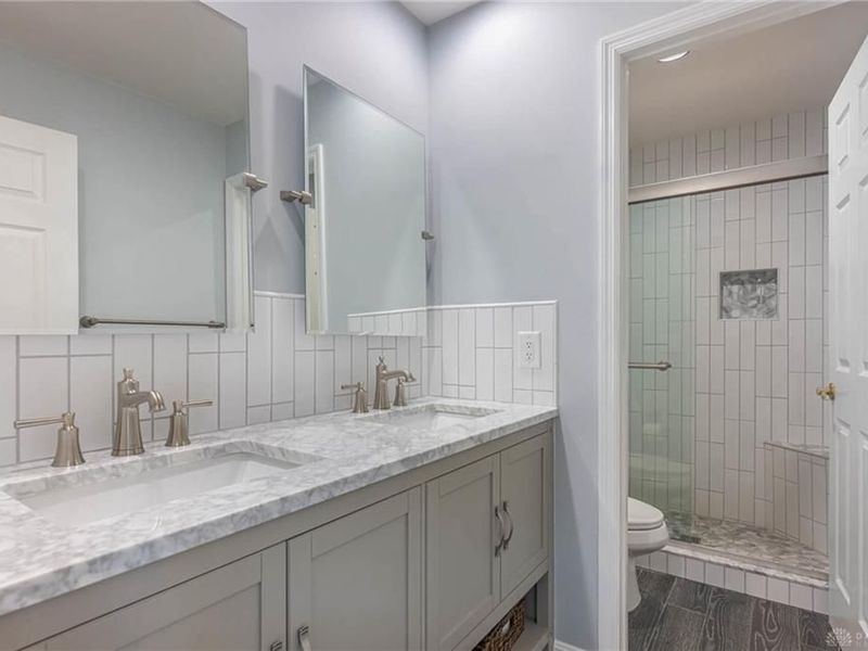 7584 Brookstone Drive, West Chester Township, OH 45069 Photo 34