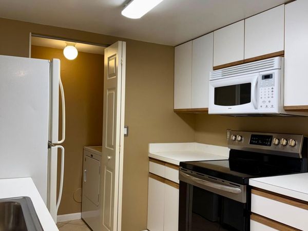 9799 Westview Drive, Unit 1015, Coral Springs, FL 33076