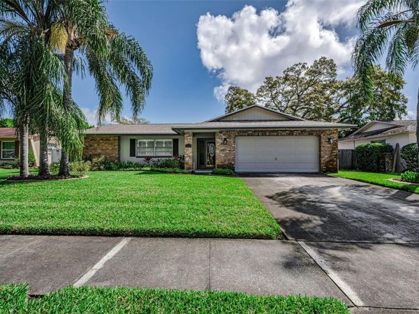 1575 SANDALWOOD DRIVE , DUNEDIN, FL 34698