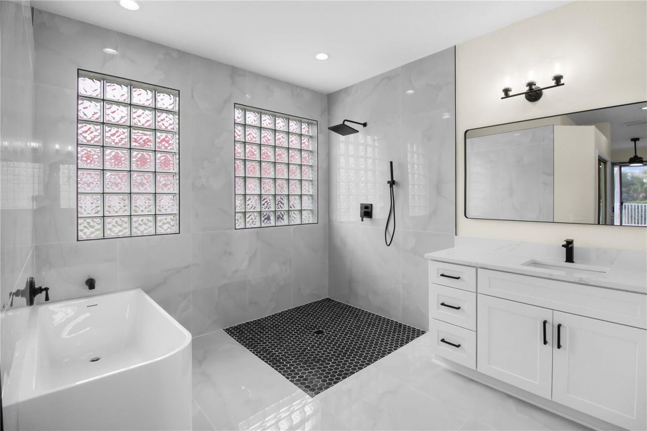 7279 Maidencane Court , Seminole, FL 33777 Photo