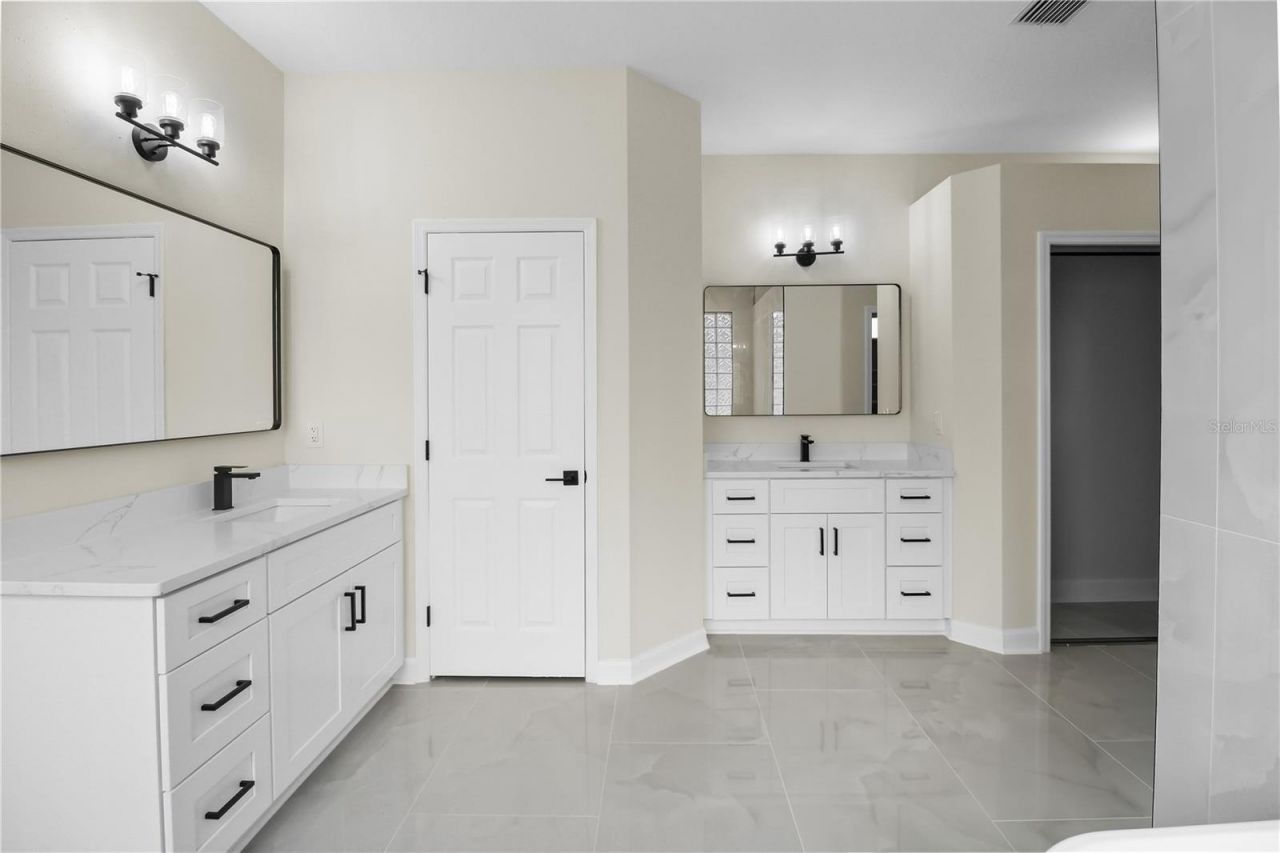 7279 Maidencane Court , Seminole, FL 33777 Photo