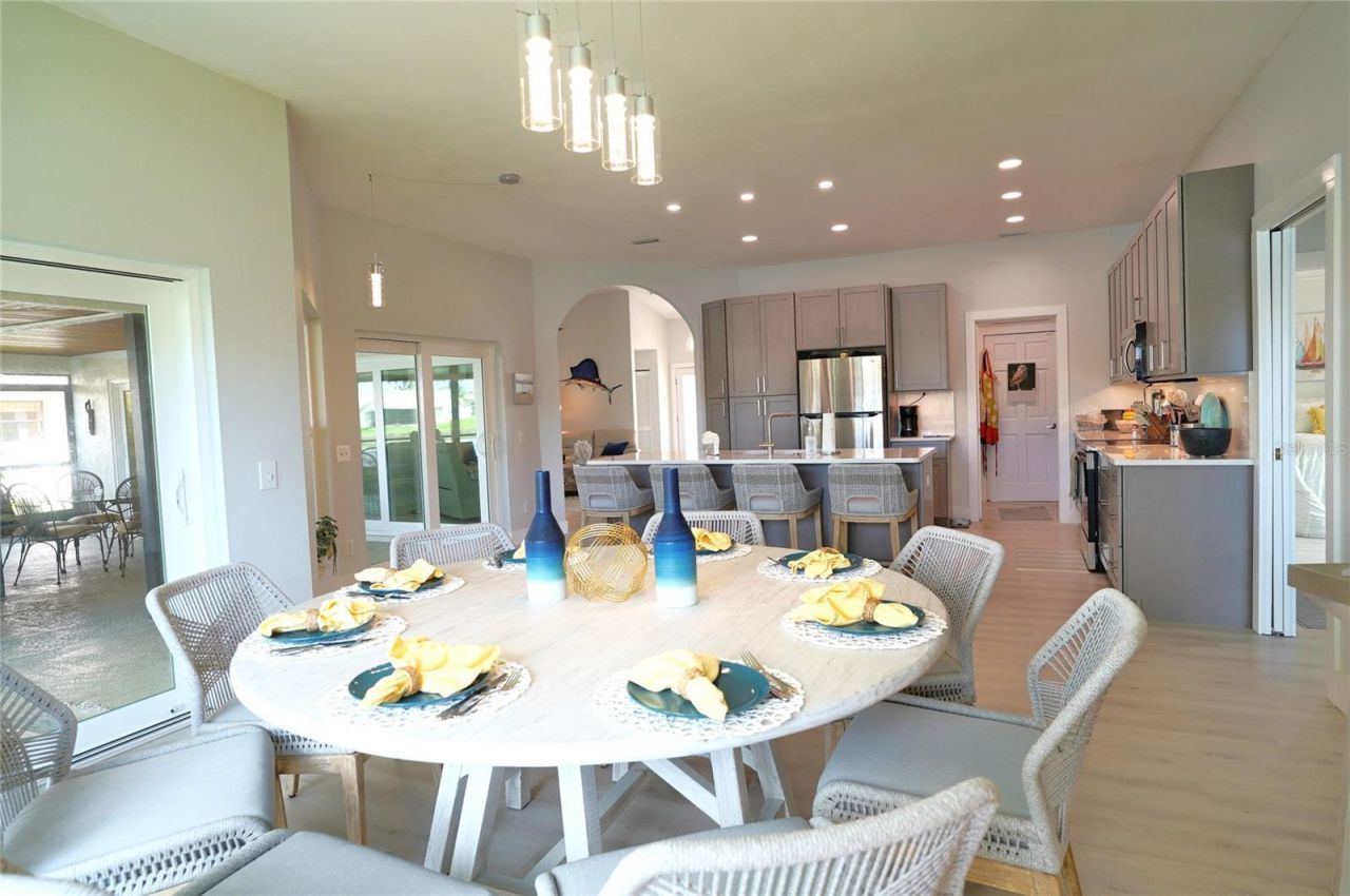 204 Carriage House Lane, Unit 204, Nokomis, FL 34275 Photo