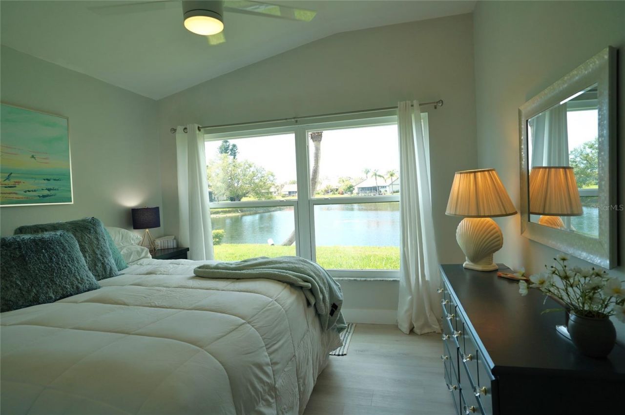 204 Carriage House Lane, Unit 204, Nokomis, FL 34275 Photo