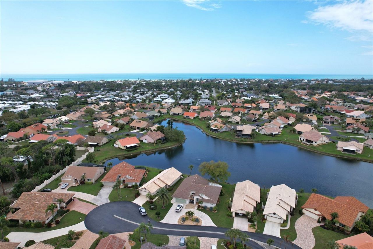 204 Carriage House Lane, Unit 204, Nokomis, FL 34275 Photo