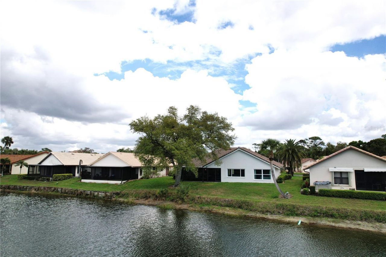 204 Carriage House Lane, Unit 204, Nokomis, FL 34275 Photo