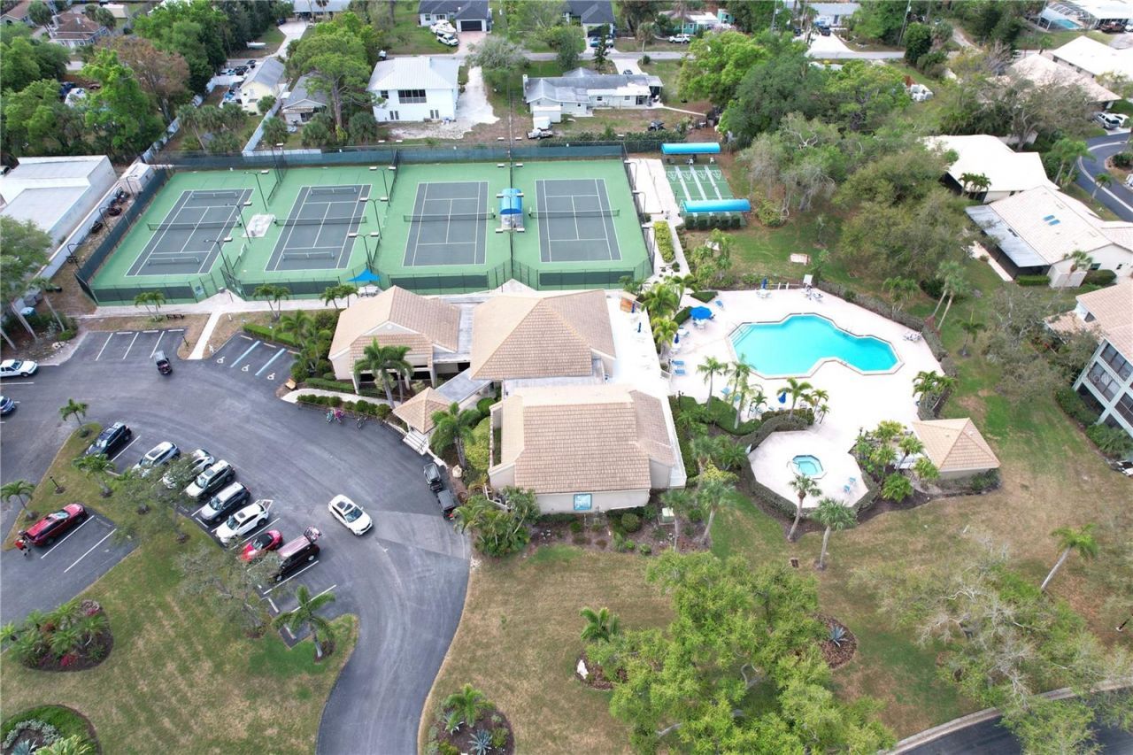 204 Carriage House Lane, Unit 204, Nokomis, FL 34275 Photo