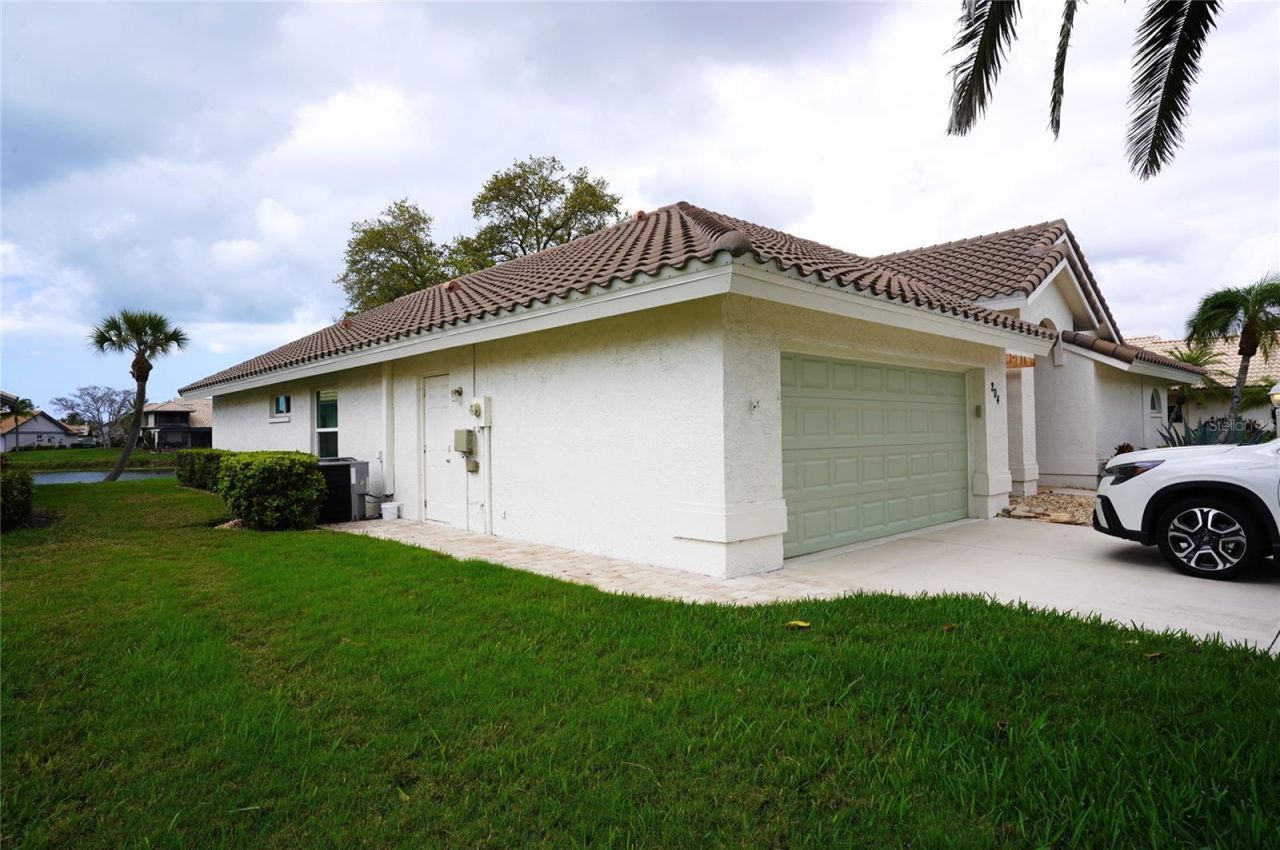 204 Carriage House Lane, Unit 204, Nokomis, FL 34275 Photo