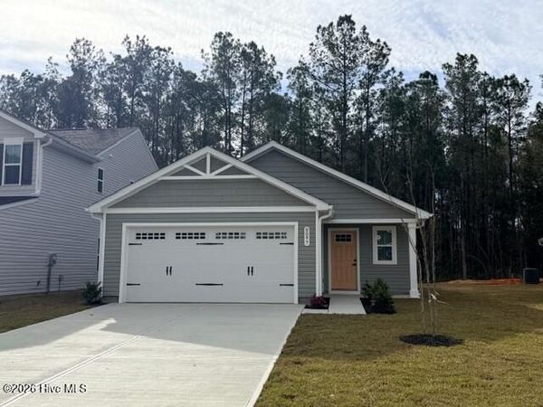 8097 Sterling Oaks Drive NW, Ash, NC 28420