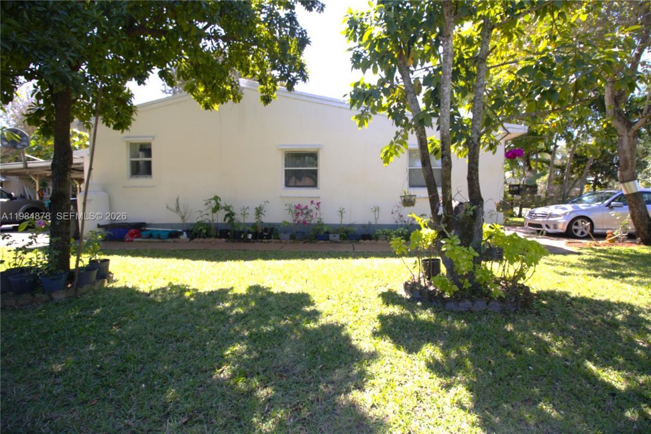 1142 NW 2nd Ave , Fort Lauderdale, FL 33311 Photo
