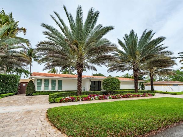 302 N Highland Dr , Hollywood, FL 33021