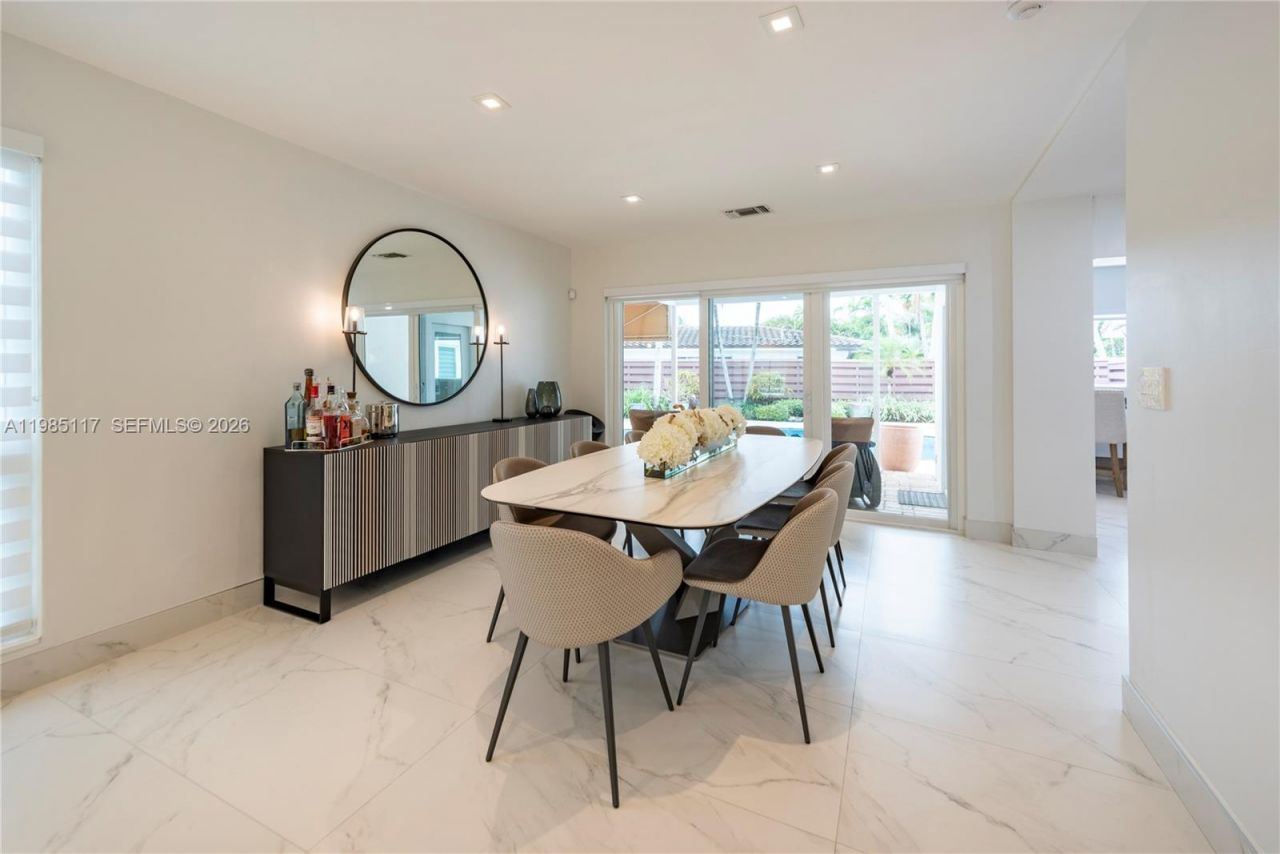 302 N Highland Dr, Hollywood, FL 33021 Photo