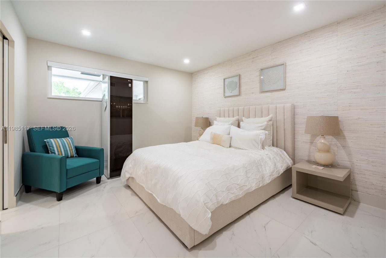 302 N Highland Dr, Hollywood, FL 33021 Photo