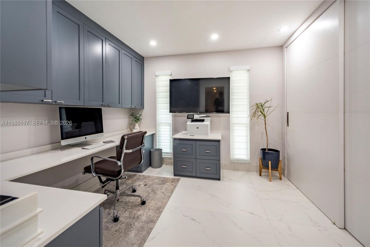 302 N Highland Dr, Hollywood, FL 33021 Photo