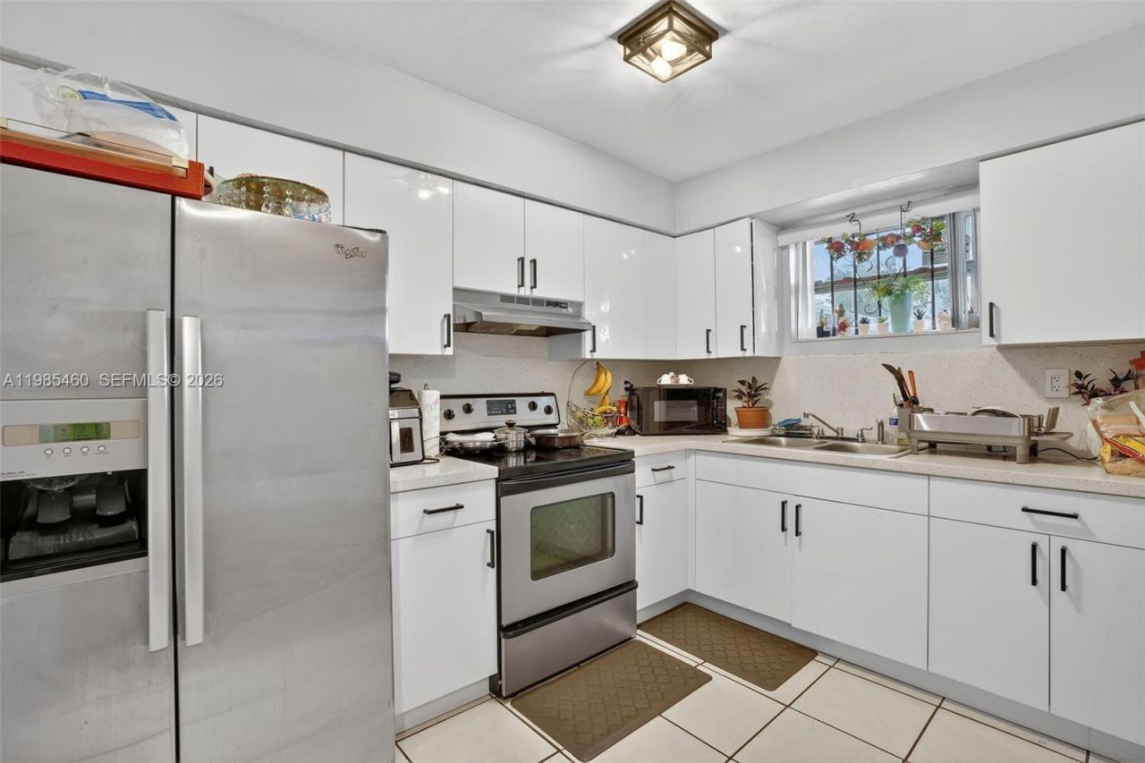 4521 NW 14th Ave , Unit 4521, Miami, FL 33142 Photo