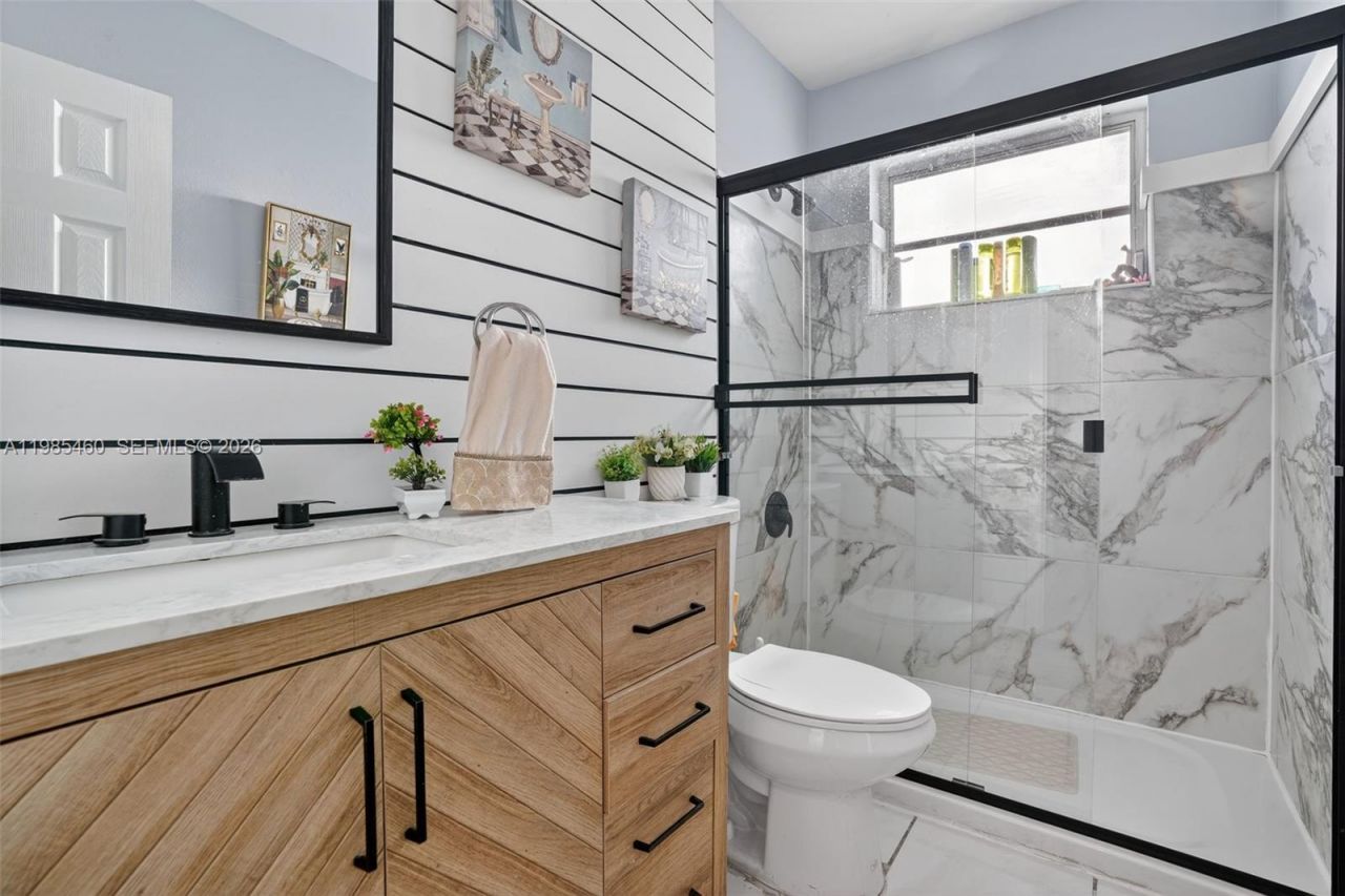 4521 NW 14th Ave , Unit 4521, Miami, FL 33142 Photo