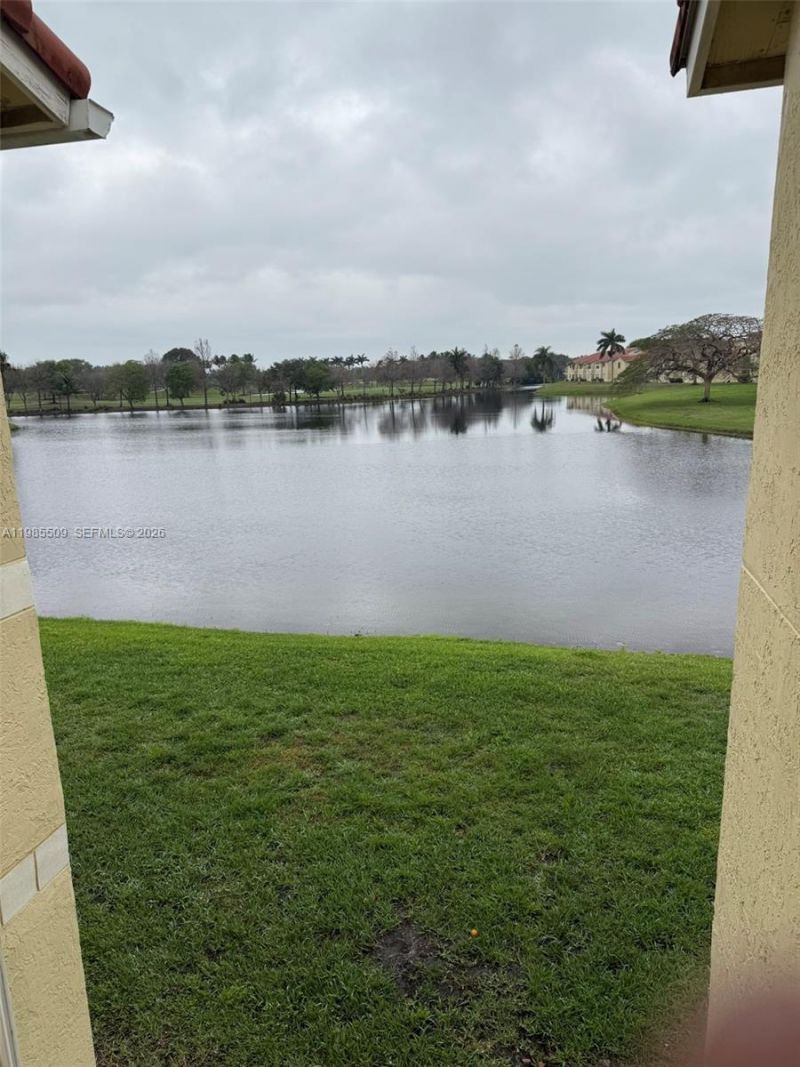 731 Vista Isles Dr, Unit 1527, Sunrise, FL 33325 Photo