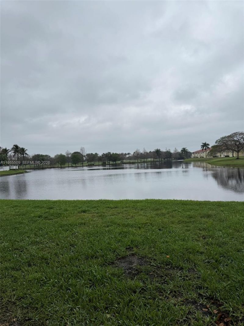 731 Vista Isles Dr, Unit 1527, Sunrise, FL 33325 Photo