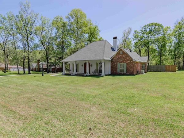 12636 Pecos Ave, Greenwell Springs, LA 70739