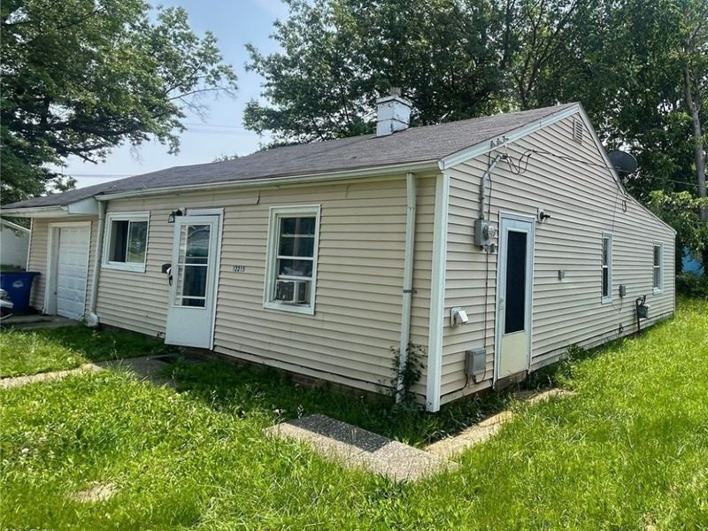 12215 Guardian Boulevard, Cleveland, OH 44135 Photo 1