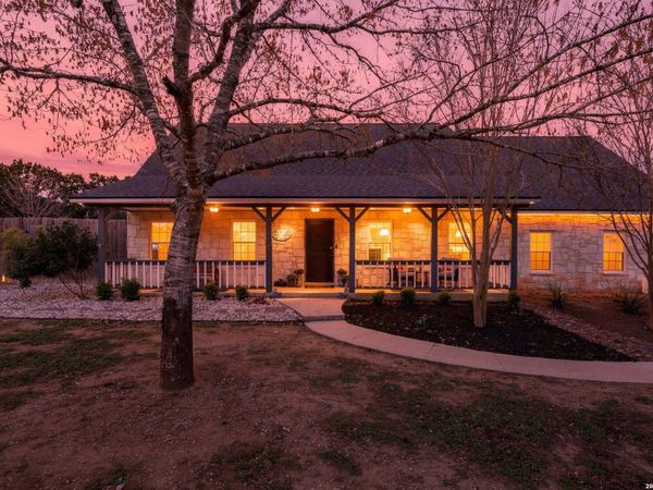 5374 Fallen Oak, Bulverde, TX 78163